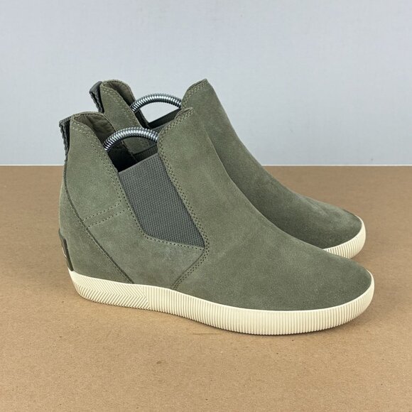 Sorel Out n About Wedge Bootie Womens 8 Green Suede Pull On Double Gore - Picture 3 of 10